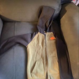 Nike toddler 4t sweatsuit